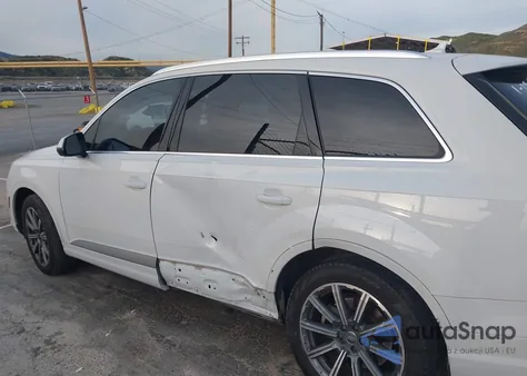 2018 Audi Q7 3.0T Premium z USA, uszkodzony, nr VIN WA1LAAF72JD036961